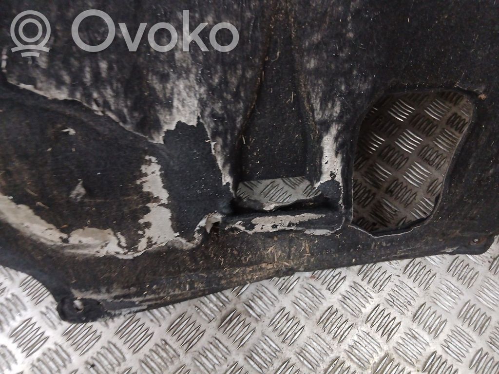 Ford Focus Engine splash shield/under tray 