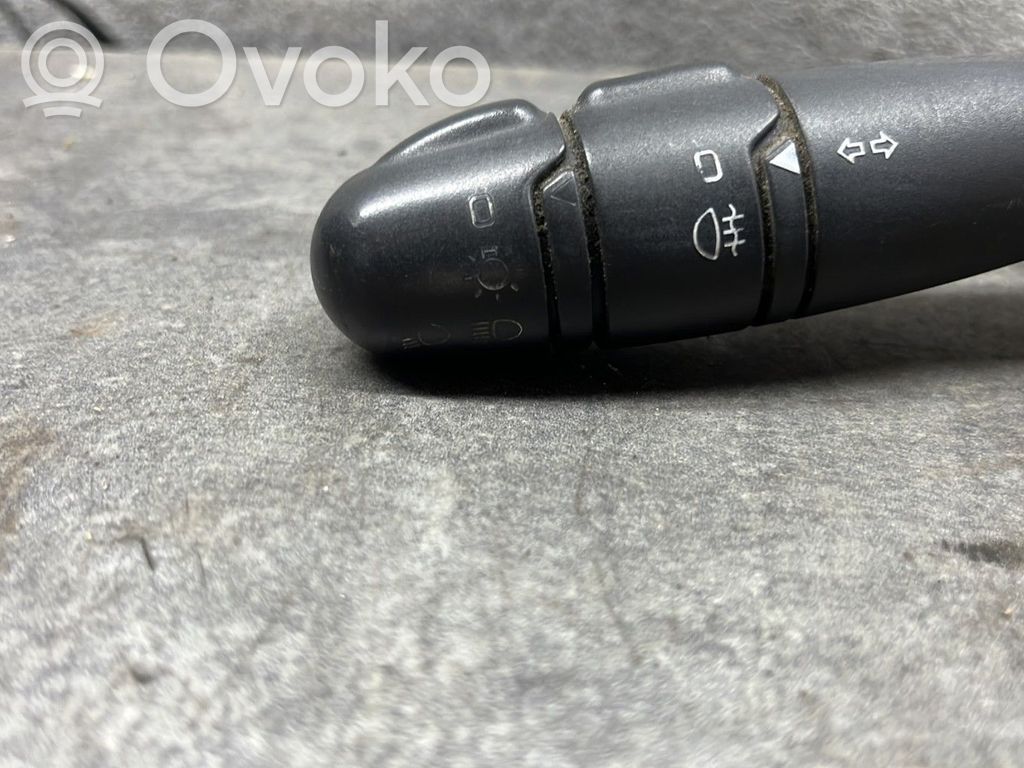 Opel Vivaro Palanca de intermitentes 