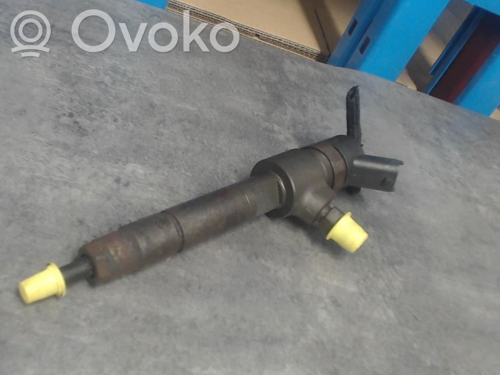 Inyector de combustible   93190429