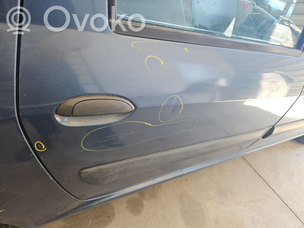 Dacia Logan I Puerta trasera 