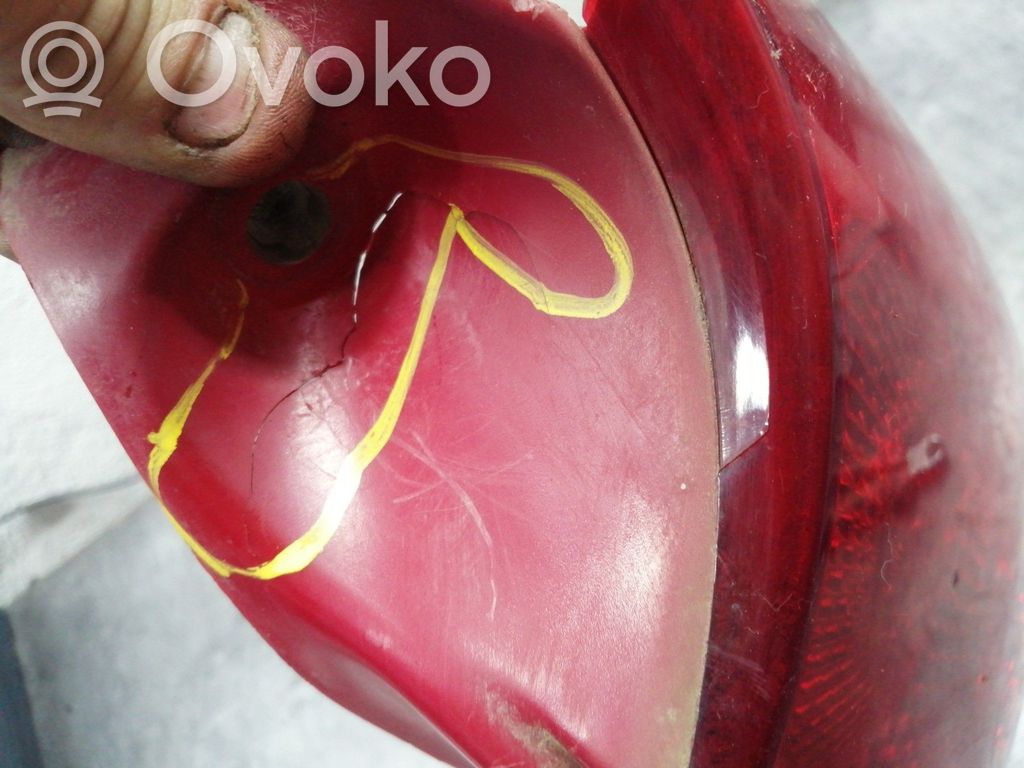 Peugeot 307 Aizmugurējais lukturis virsbūvē 