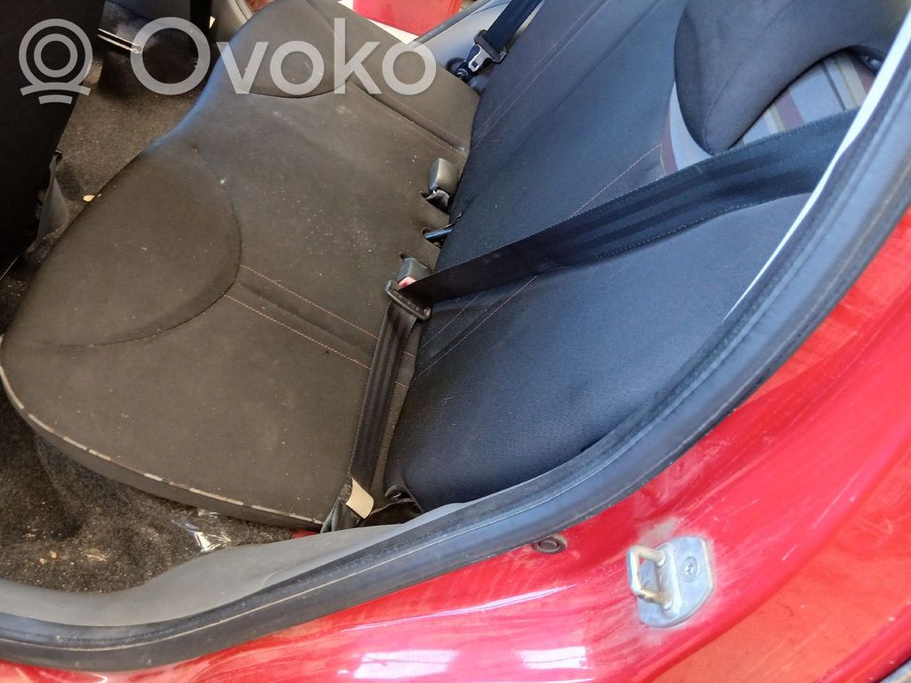 Citroen C1 Cinturón trasero 