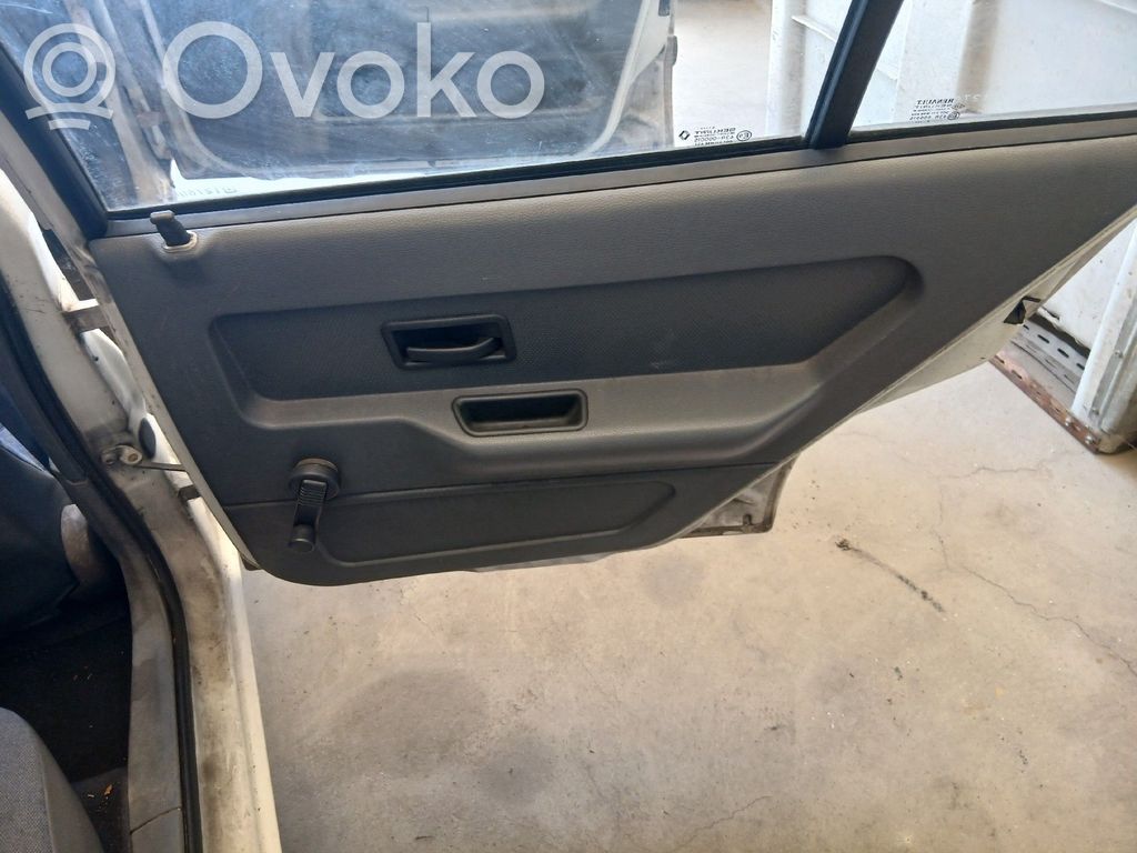 Renault Clio I Regulador manual de la ventanilla trasera 