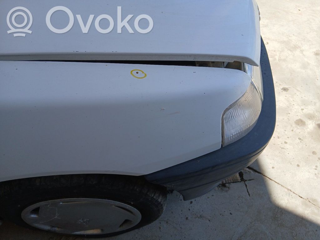 Peugeot 106 Aripă 