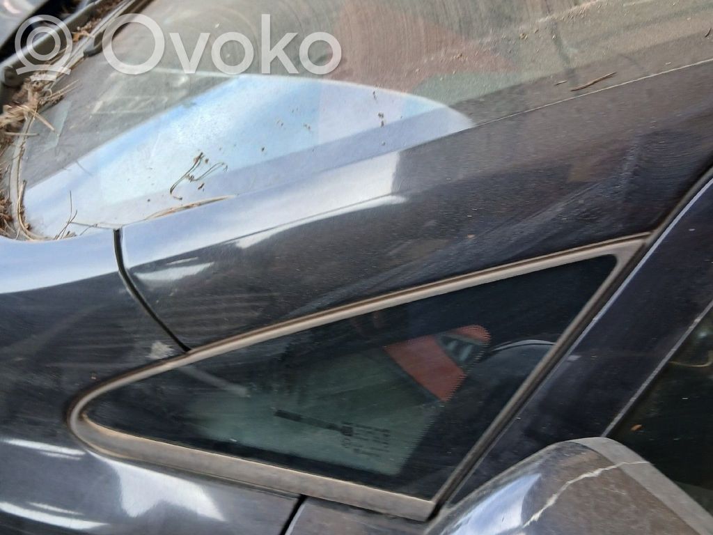 Opel Corsa D Front triangle window/glass 
