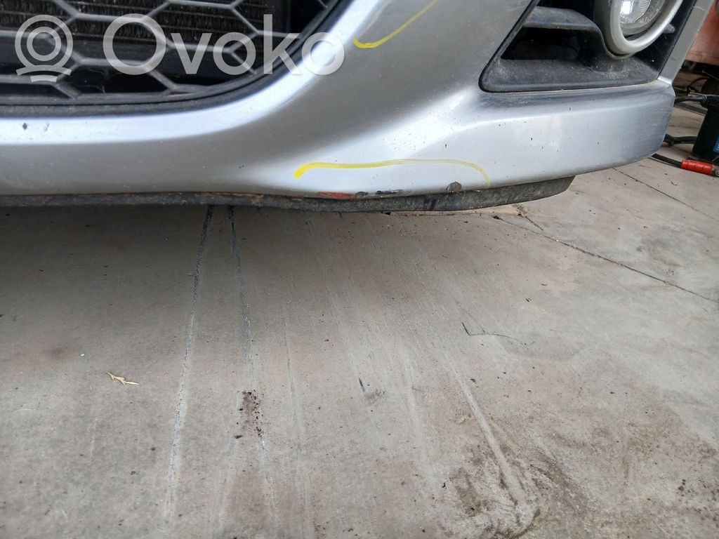 Mazda 5 Parachoques delantero 