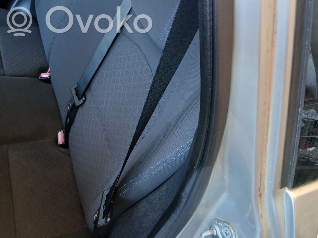 Mazda 2 Cinturón trasero 