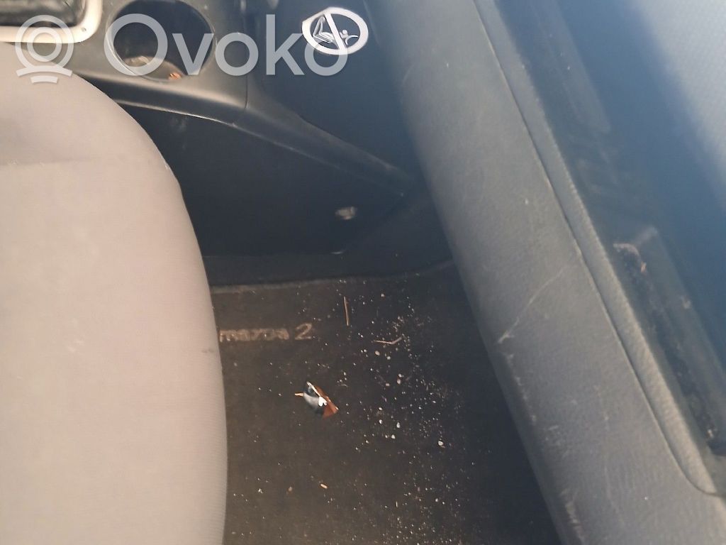 Mazda 2 Lämmittimen puhallin 