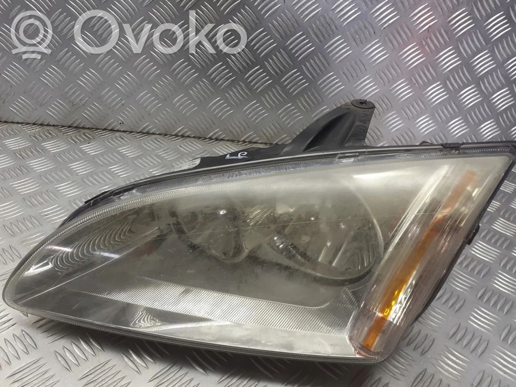 Ford Focus Headlight/headlamp 