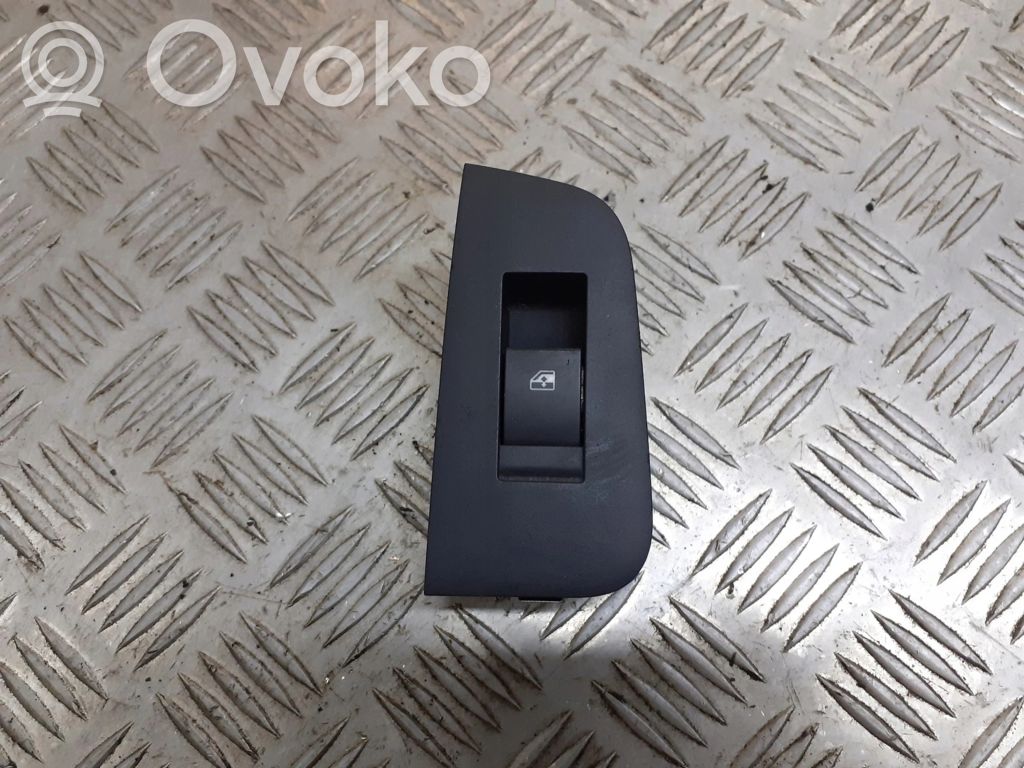 Chevrolet Epica Quarter vent window switch 