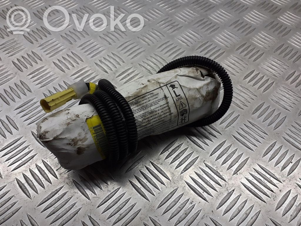 Toyota Corolla E120 E130 Vairo oro pagalvė 