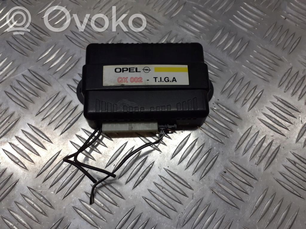 Opel Vectra C Alarm control unit/module 