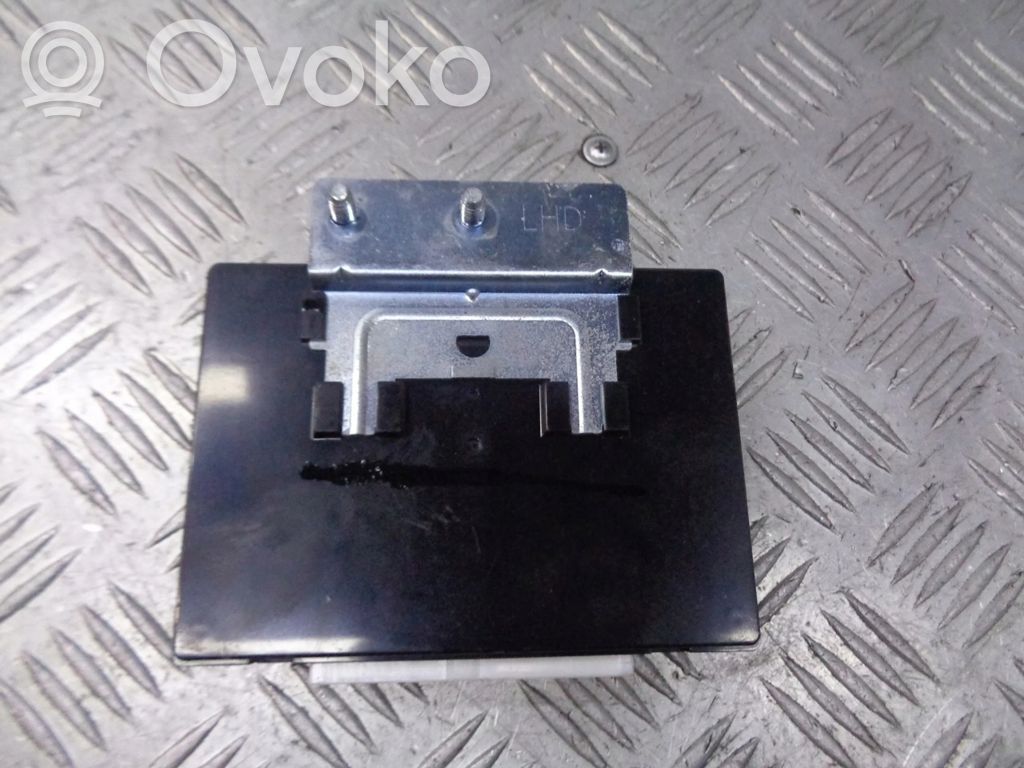 KIA Rio Caja de conexiones de alto voltaje 