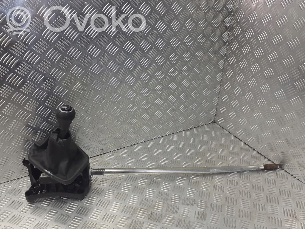 Opel Meriva A Palanca del retardador de la caja de cambios 