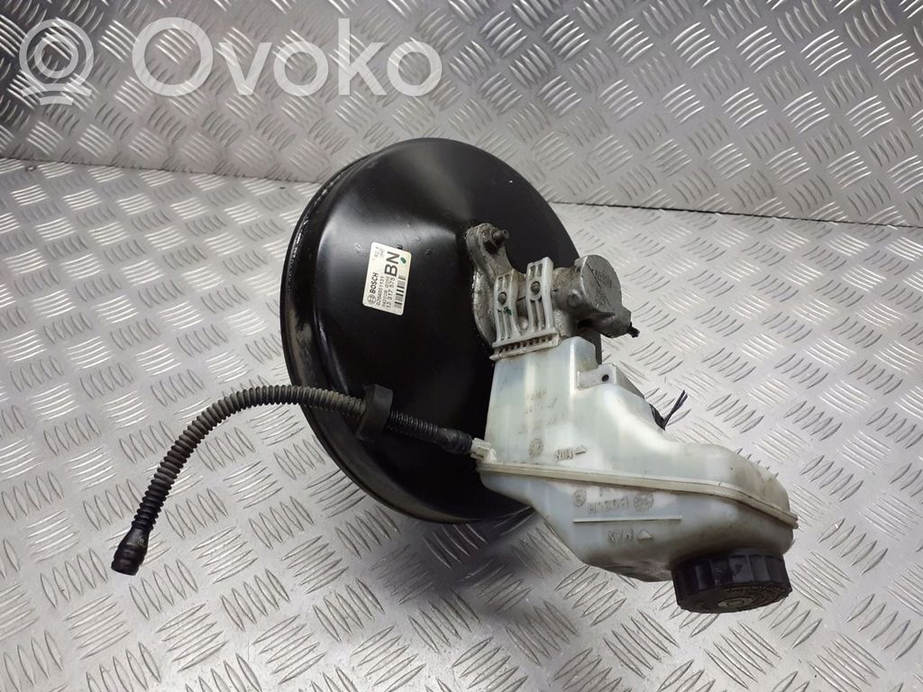 Opel Corsa D Jarrutehostin 