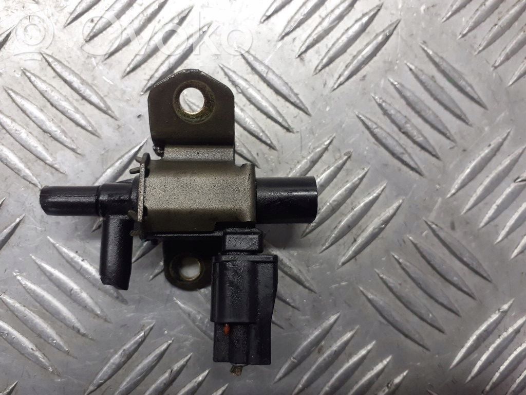 Válvula de vacío (Usadas)   1S7G9J559BA