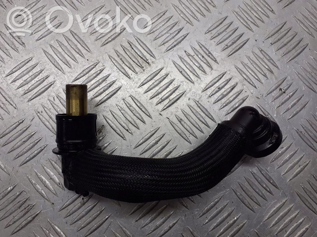 Citroen C5 Tubo flessibile del liquido di raffreddamento del motore