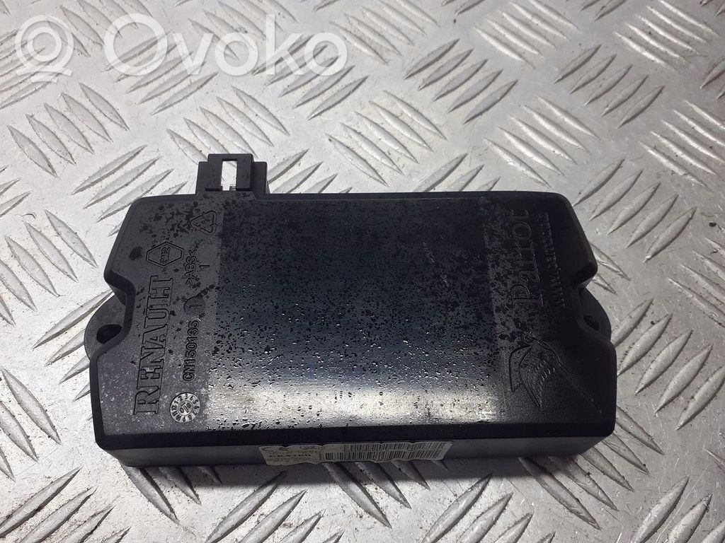 Renault Twingo II Moduł / Sterownik Bluetooth 