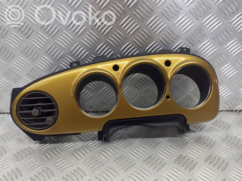 Steering wheel column trim