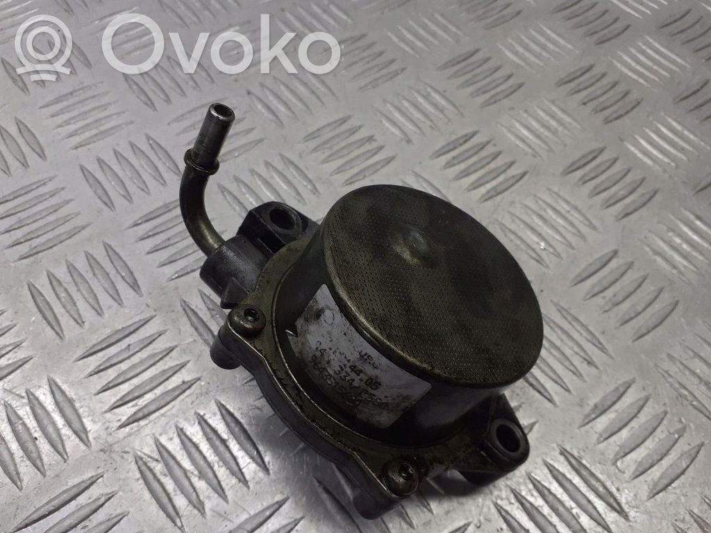 Suzuki Liana Vakuumo pompa 