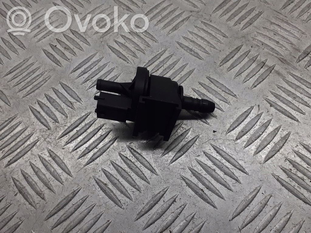 Opel Corsa C Válvula de vacío (Usadas) 
