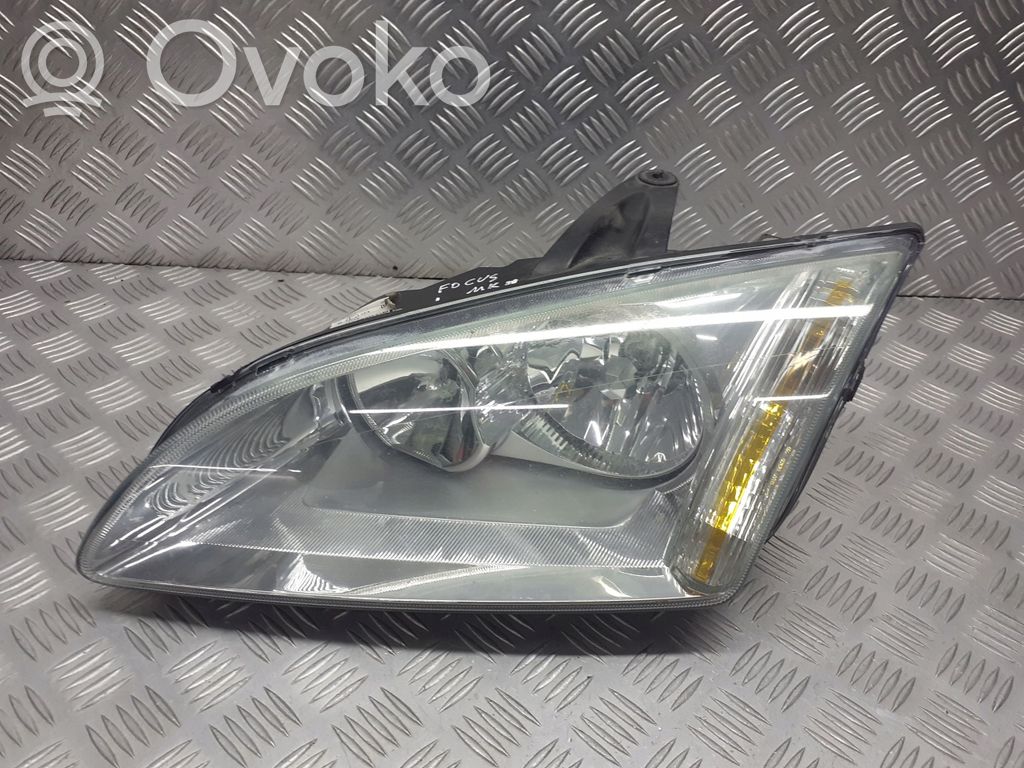 Ford Focus Faro/fanale 