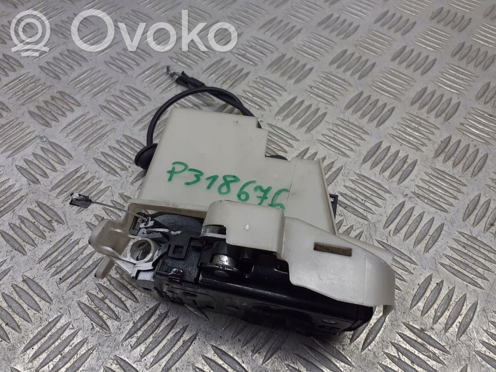 Volkswagen Polo IV 9N3 Serrure 