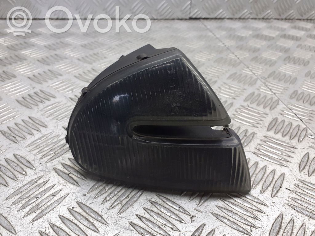 Etusuuntavilkku   46756281