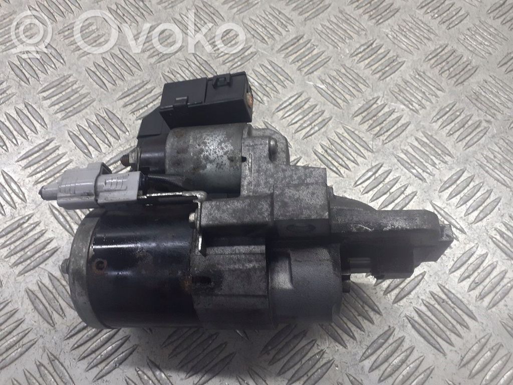 Motor de arranque   M000T33271