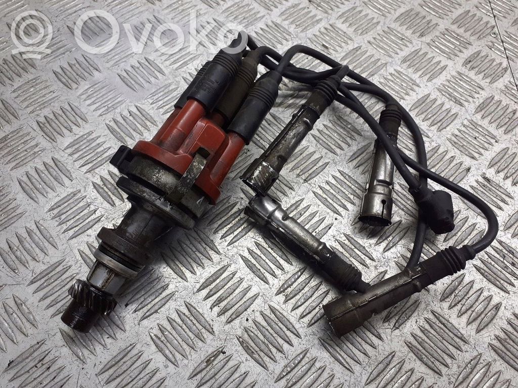 Spark distributor cap   0237520005