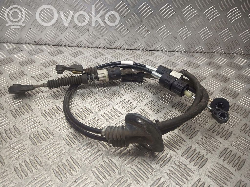 Ford Focus C-MAX Gear shift cable linkage 