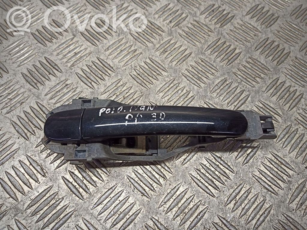 Volkswagen Polo IV 9N3 Poignée extérieure avant