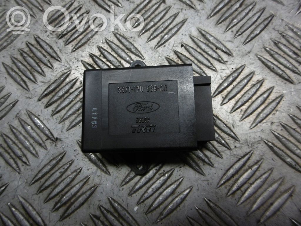 Module d'éclairage LCM   3S7T17D539AB