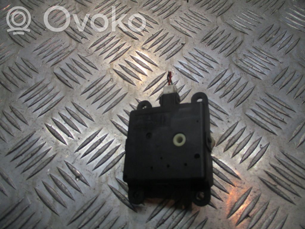 Nissan Primera Motorino attuatore ricircolo aria dell’A/C