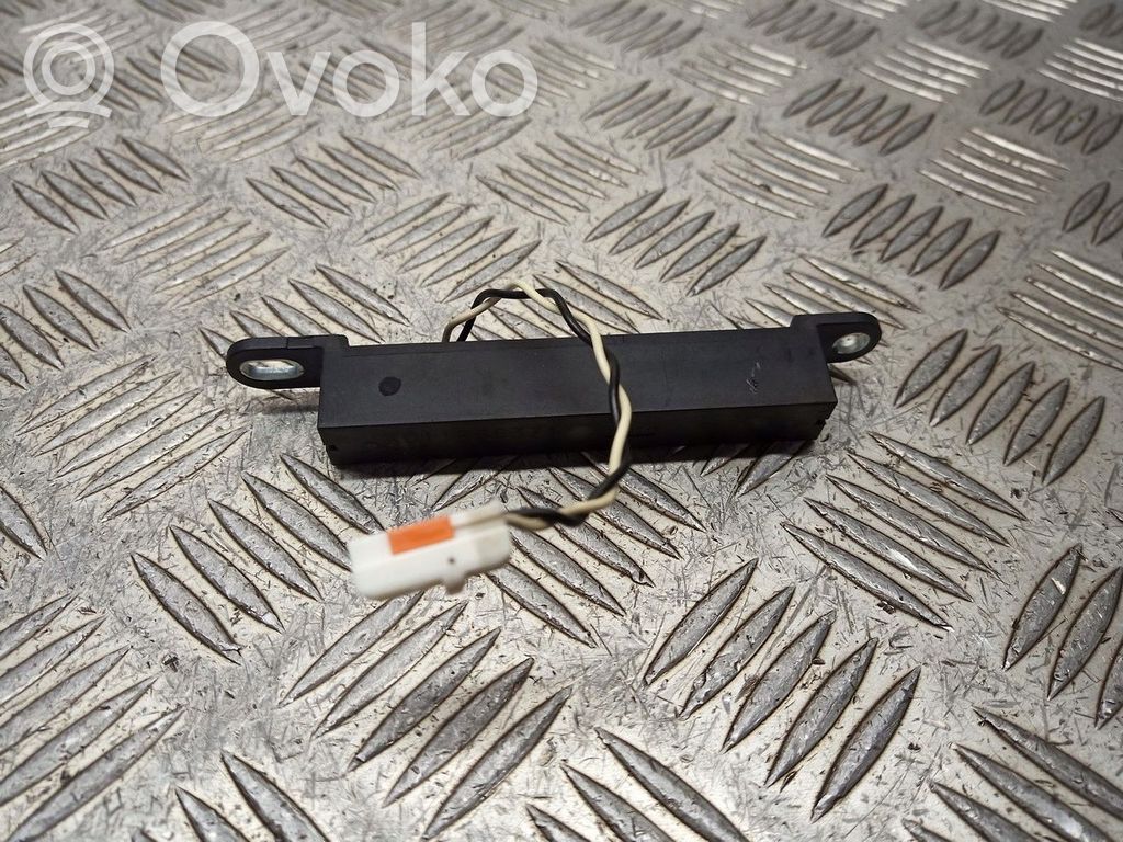 Mazda 5 Sound amplifier 