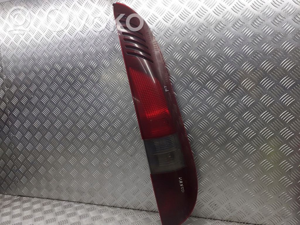 Mercedes-Benz Vaneo W414 Odblask lampy tylnej 
