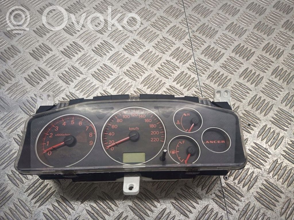Tachometer   8100A176