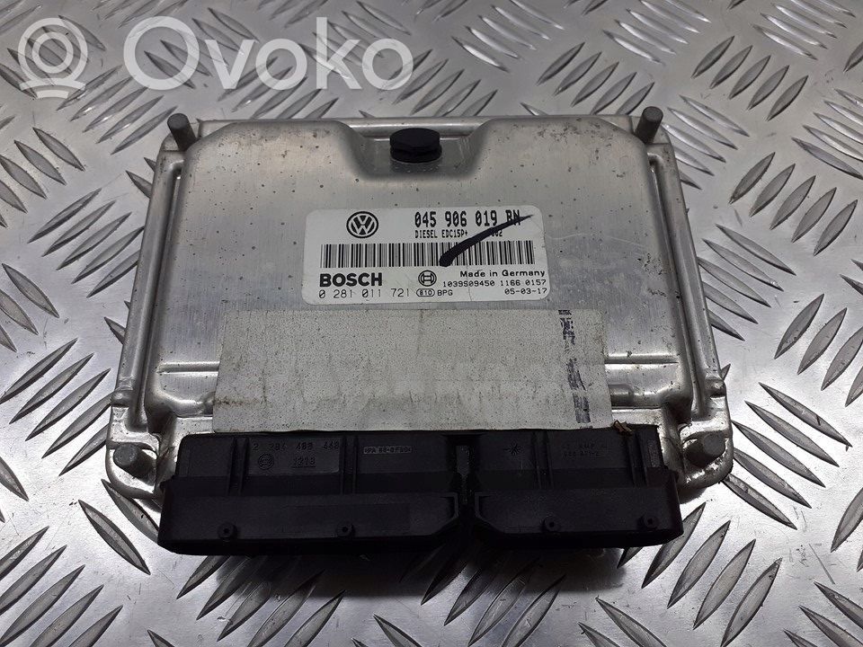 Engine control unit/module ECU   045906019BN