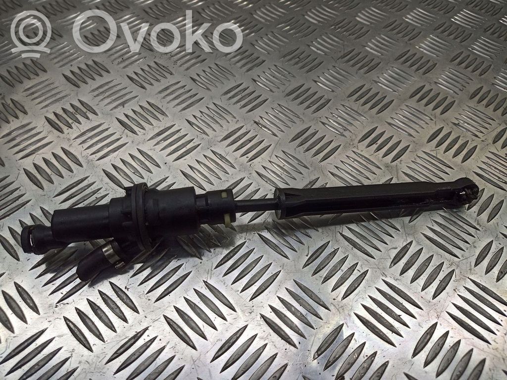 Peugeot 207 Pomocniczy cylinder łożyska wciskowego sprzęgła 