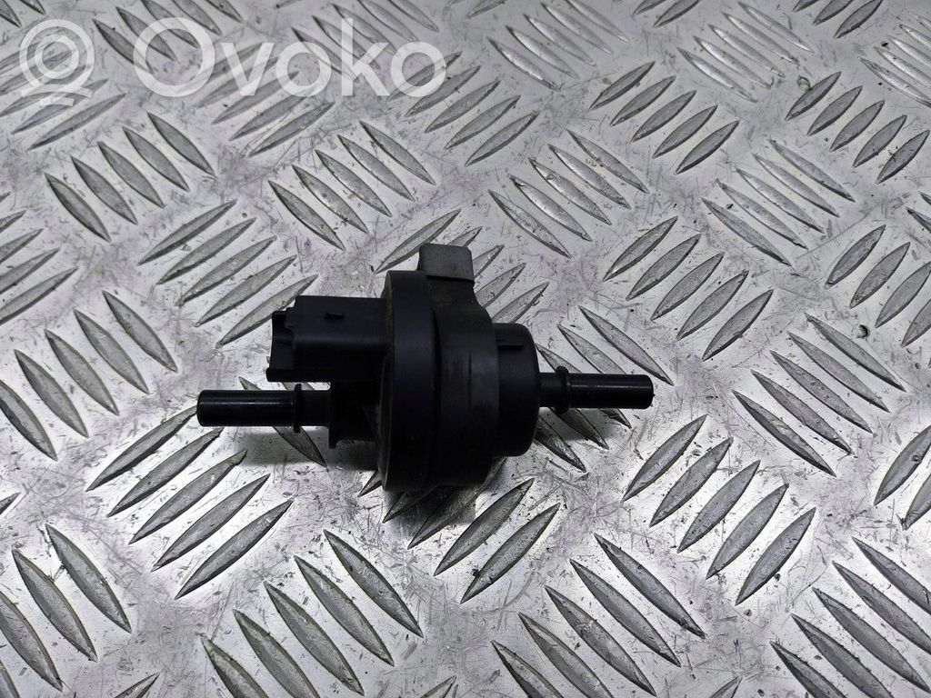 Válvula de vacío (Usadas)   8200024427