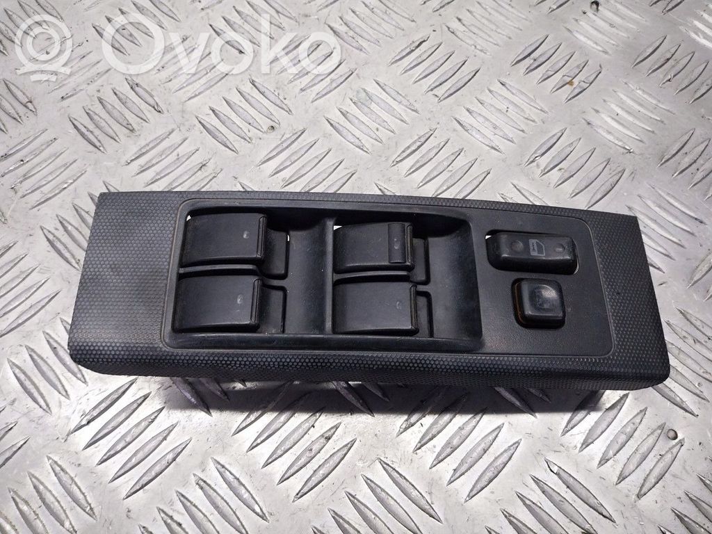 Toyota Corolla Verso AR10 Rivestimento pulsantiera finestrino della portiera anteriore 