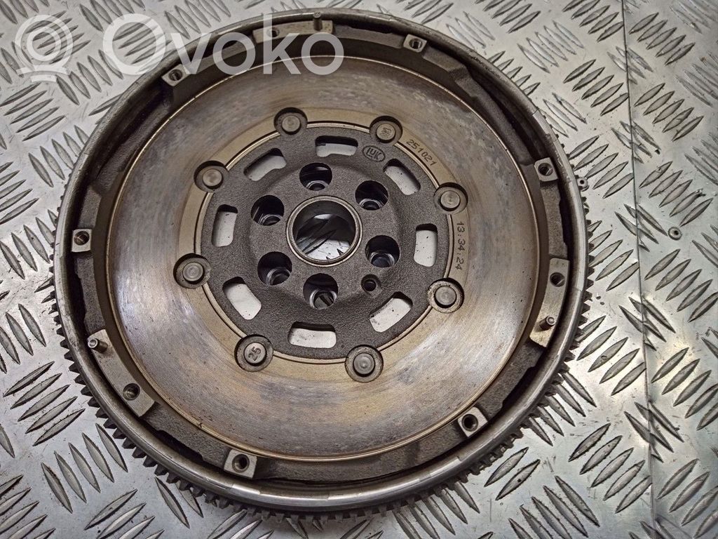 Volante motor