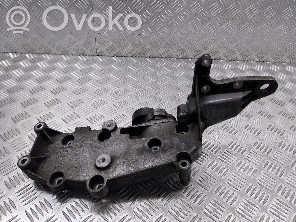 Volvo S40, V40 Supporto di montaggio del motore (usato)