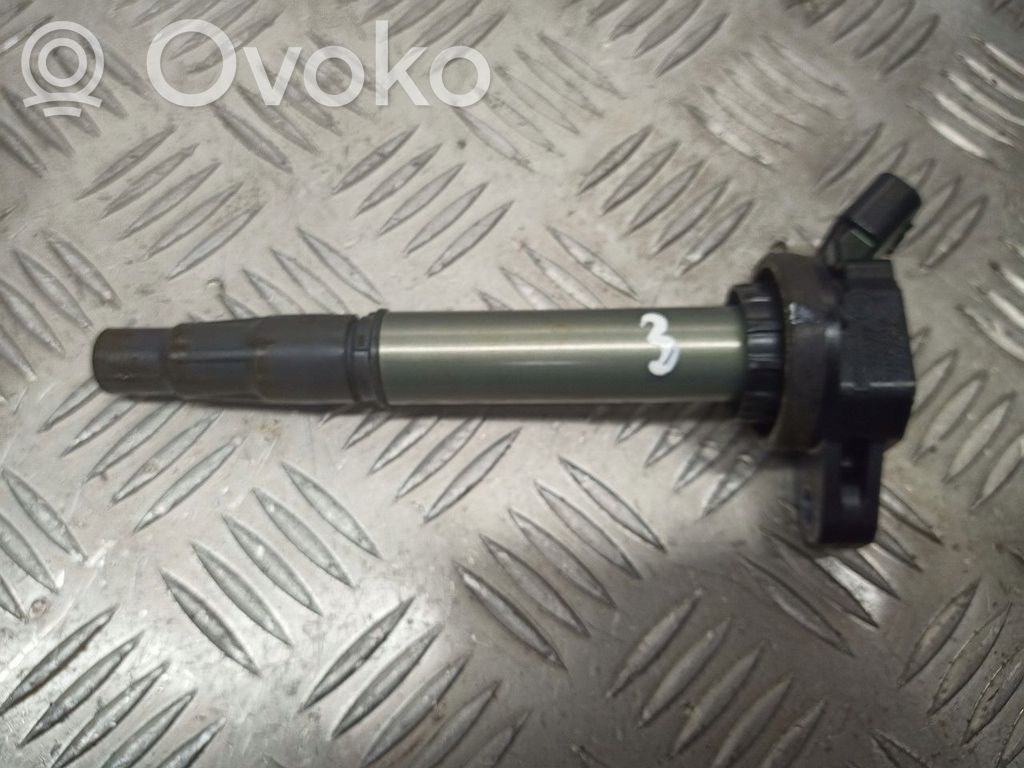 Toyota Avensis T270 Cewka zapłonowa wysokiego napięcia