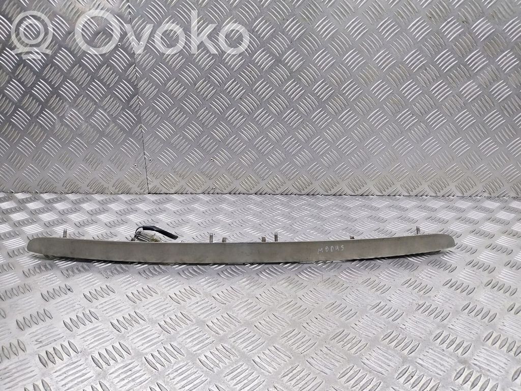 Rear window tailgate spoiler