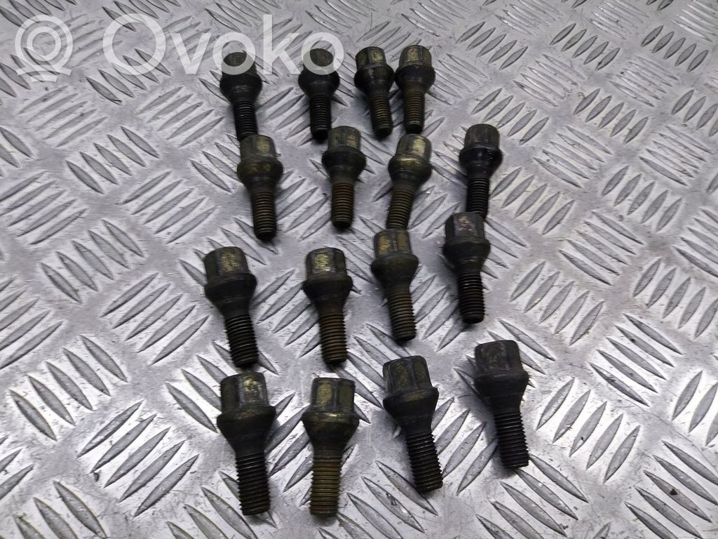 Tuercas/tornillos