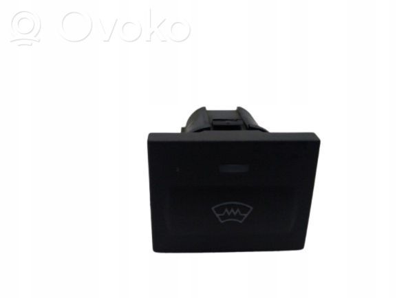 Un conjunto de interruptores   3M5T18K574AD