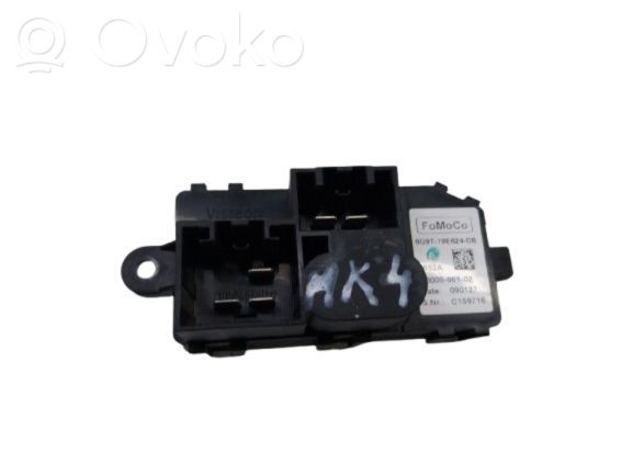 Ford Mondeo MK IV Motor aerotermă/rezistor ventilator
