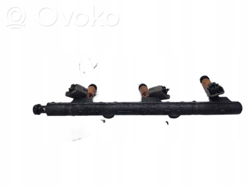 Lexus ES 250 - 300 - 330 Listwa wtryskowa 