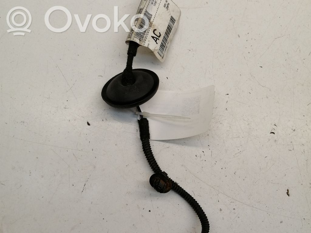 Czujnik hamulca ręcznego / Postojowego   2F2115852AB,BK2T15K857AC